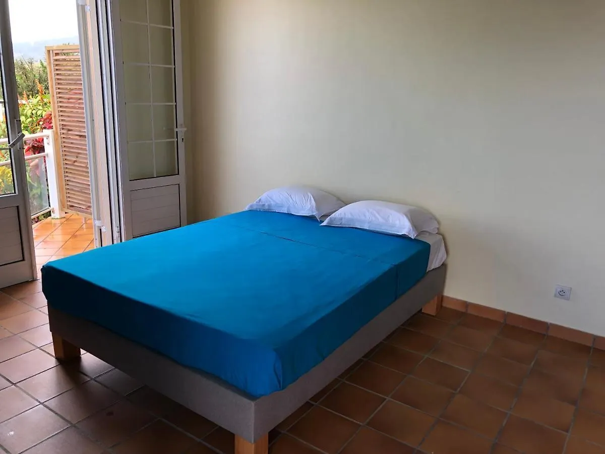 Appartement Emeraude&Studio Azur Gourbeyre 0*,